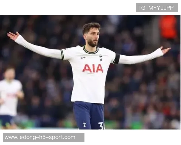 热刺官方宣布与本坦库尔续签长期合同展现球队未来规划